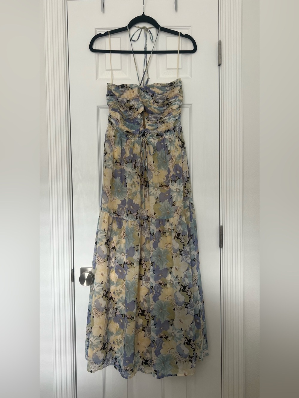 ASTR the label Rozina Maxi Dress in Blue/Green Floral, Size Medium - Picture 4 of 9